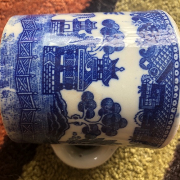 Meet your Posher, Halcyon - Picture 10 of 15